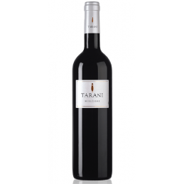 Bouteille de Tarani Rouge Vinovalie avec reflets pourpres