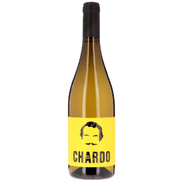 Bouteille de vin El Chardo 100% Chardonnay avec un fond sableux évoquant le terroir