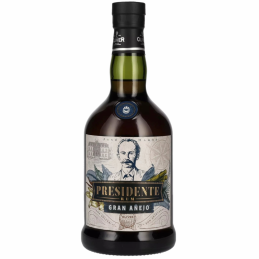 Bouteille de Presidente Rum Gran Anejo - Rhum vieux dominicain